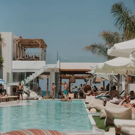 Aparthotel Galazio Apartments&suites By Estia 4*