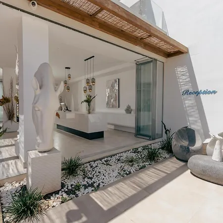 Galazio Hersonissos (Crete)