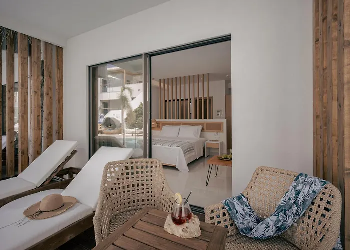 Galazio 4* Χερσόνησος